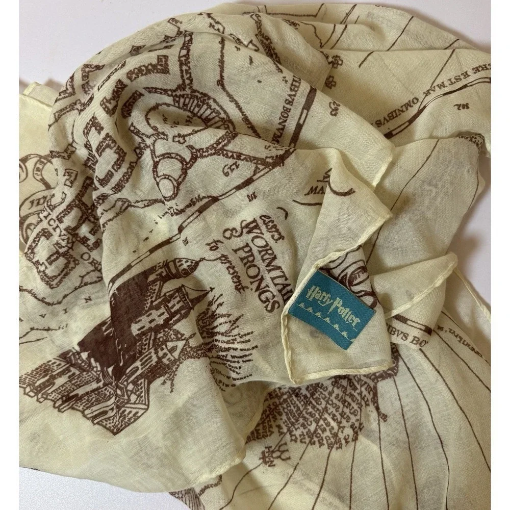 Marauders Map Mischief Makers Scarf, Wizarding Trunk, Harry Potter,‎ Hogwarts HP